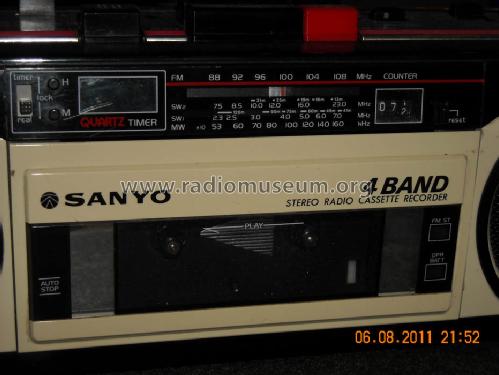 Stereo Radio Cassette Recorder M-S350LE; Sanyo Electric Co. (ID = 1049445) Radio