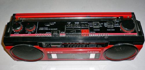 Stereo Radio Cassette Recorder M-S350LE; Sanyo Electric Co. (ID = 1138469) Radio