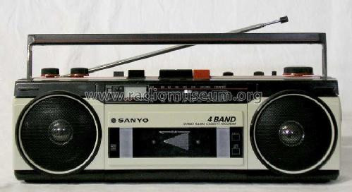 Stereo Radio Cassette Recorder M-S350LE; Sanyo Electric Co. (ID = 157246) Radio