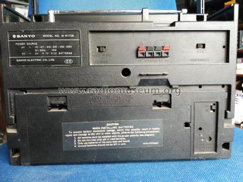MW/SW1/SW2/FM Double Cassette Recorder M-W170K; Sanyo Electric Co. (ID = 2380683) Radio