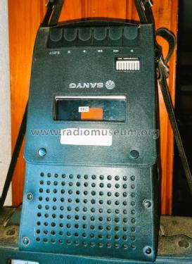 Portable Cassette Tape Recorder M-2519; Sanyo Electric Co. (ID = 2997460) R-Player