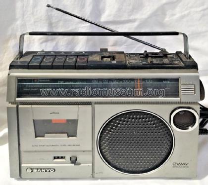 Radio Cassette M-2429F Radio Sanyo Electric Co. Ltd.; Moriguchi Osaka ...