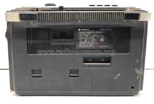 Radio Cassette Recorder M2560-2F; Sanyo Electric Co. (ID = 2700897) Radio