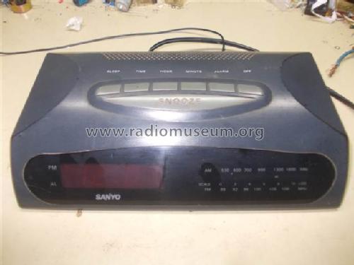 AM/FM Digital Clock Radio RM6018; Sanyo Electric Co. (ID = 2006932) Radio