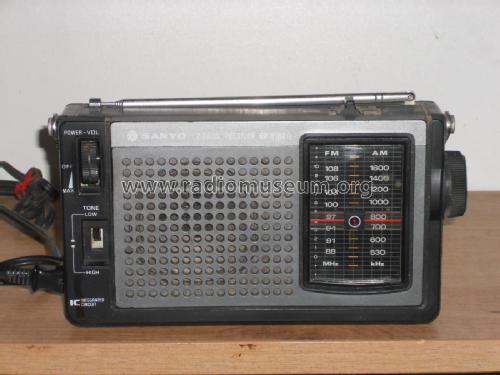 2 Band Receiver RP-6160D; Sanyo Electric Co. (ID = 2662305) Radio
