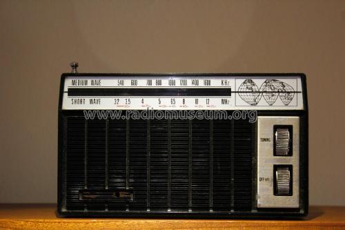 RP-2010N; Sanyo Electric Co. (ID = 1810116) Radio