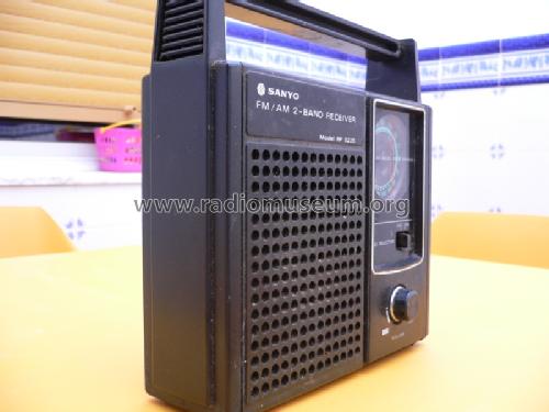 RP-5225; Sanyo Electric Co. (ID = 1020547) Radio