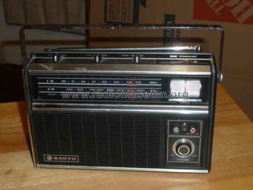 RP-8120; Sanyo Electric Co. (ID = 2253677) Radio