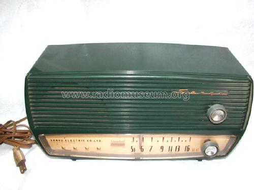 Pigeon Super SS-35; Sanyo Electric Co. (ID = 1930333) Radio