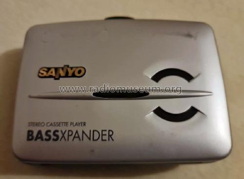 Bassxpander Stereo Cassette Player MGP-100; Sanyo Electric Co. (ID = 2988856) Reg-Riprod