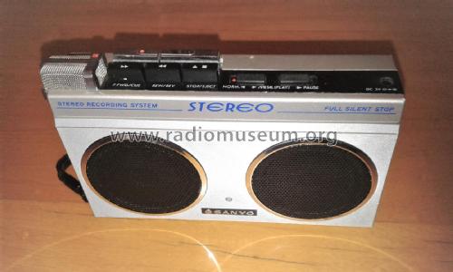 Stereo Mini Cassette Recorder M-G4; Sanyo Electric Co. (ID = 2517385) R-Player