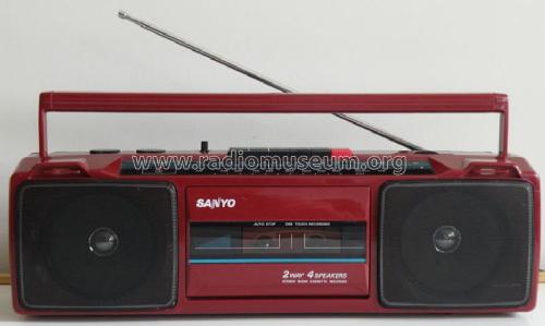 Stereo Radio Cassette Recorder M7024F; Sanyo Electric Co. (ID = 1433500) Radio