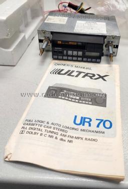Ultrx Car Stereo Player UR 70; Sanyo Electric Co. (ID = 2888716) Car Radio