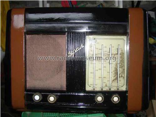 Ural {Урал} 52; Sarapoul Orjonikidze (ID = 413271) Radio