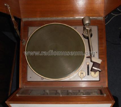 Aequiphon Stereo ; Schaaf, Alexander, (ID = 1317125) Radio