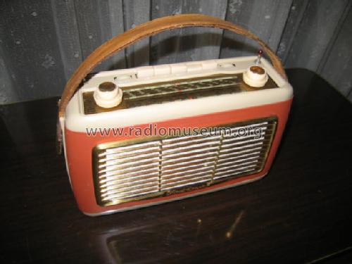 Touring T10 31380/81/82; Schaub und Schaub- (ID = 430668) Radio