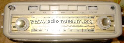 Touring T400 Type 31080, 31081; Schaub und Schaub- (ID = 26334) Radio