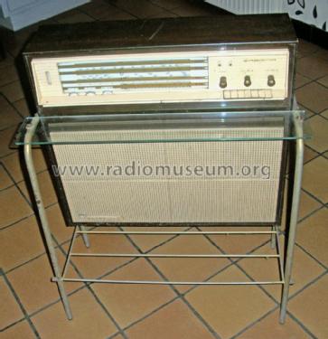 Sabrina D28; Schneider Frères, (ID = 1122501) Radio