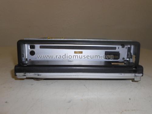 Flip Down Detachable CD Player ARX 96; Scott; H.H.; Maynard (ID = 2357827) Car Radio