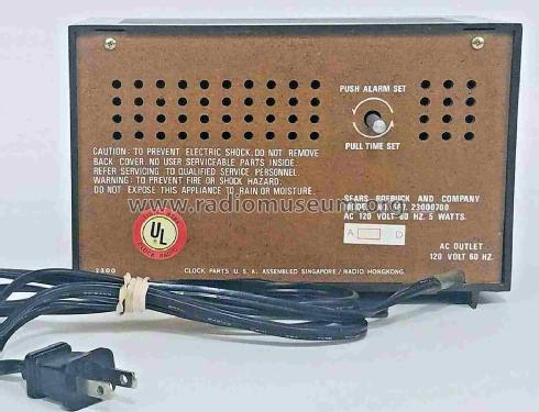 23000 667.23000700; Sears, Roebuck & Co. (ID = 2813622) Radio