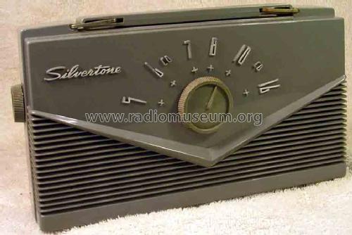 Silvertone 9210 Ch= 528.53000; Sears, Roebuck & Co. (ID = 1699436) Radio