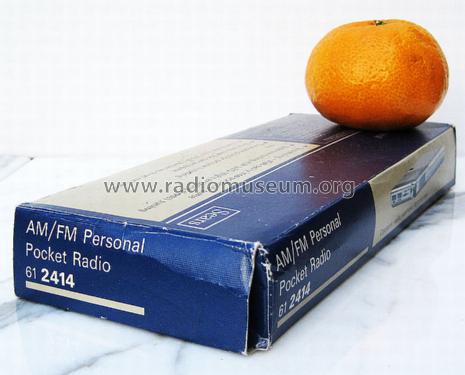 AM/FM Personal Pocket Radio 564.241400; Sears, Roebuck & Co. (ID = 1239058) Radio