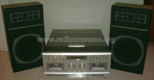 AM/FM Stereo System 132.91948350; Sears, Roebuck & Co. (ID = 1853340) Radio