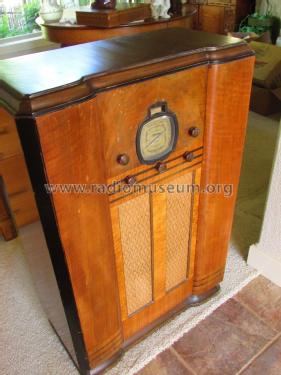 Silvertone 1830 ; Sears, Roebuck & Co. (ID = 2031111) Radio