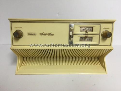 Silvertone Solid State 2022 Order= 57H 2022 ; Sears, Roebuck & Co. (ID = 2354739) Radio