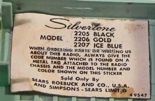 Silvertone 2207 Ch= 132.61101 Order=57G 2207; Sears, Roebuck & Co. (ID = 1823100) Radio