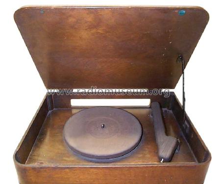 Silvertone Order= 57F 5771 Ch= 109.358; Sears, Roebuck & Co. (ID = 500949) Radio