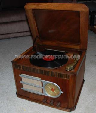 Silvertone 6071 Ch= 132.826-1; Sears, Roebuck & Co. (ID = 795113) Radio