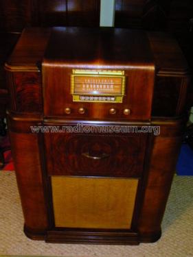 Silvertone 6104B Ch= 101.662-2D; Sears, Roebuck & Co. (ID = 1167002) Radio