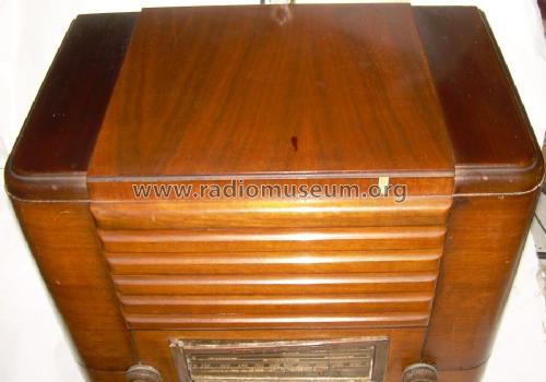 Silvertone 6425 Ch= 101.572; Sears, Roebuck & Co. (ID = 1279551) Radio