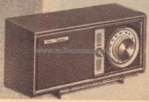 Silvertone 7003 Ch= 132.91701 Order= 57B 7003; Sears, Roebuck & Co. (ID = 1708190) Radio