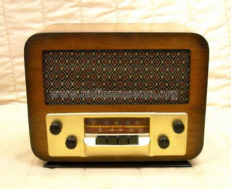 Silvertone 7054 Ch= 101.808; Sears, Roebuck & Co. (ID = 1202248) Radio