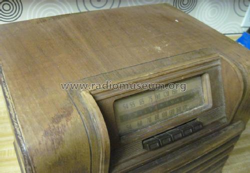 Silvertone 7106 Ch= 101.663; Sears, Roebuck & Co. (ID = 1279569) Radio