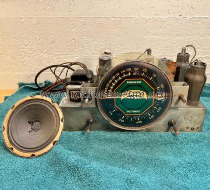 Silvertone 7172 ; Sears, Roebuck & Co. (ID = 2777914) Radio