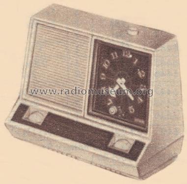 Silvertone 8031 Ch= 528.63803 Order= 57P 8031; Sears, Roebuck & Co. (ID = 1724973) Radio