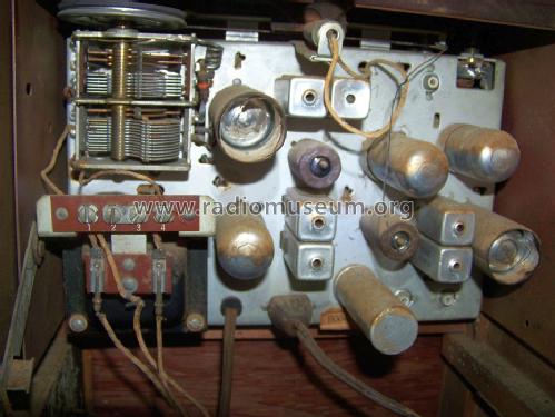 Silvertone 9108 Order=EM 9108; Sears, Roebuck & Co. (ID = 1396092) Radio