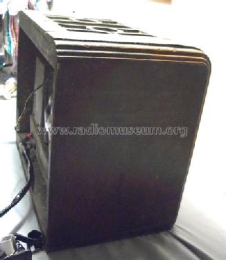 Silvertone Order= 57DM 4421 Ch= 104.127; Sears, Roebuck & Co. (ID = 1491548) Radio