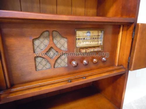 Silvertone Order= 57DM 6493 Ch= 101.570 ; Sears, Roebuck & Co. (ID = 2463198) Radio