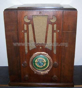 Silvertone 1904 Order= 57K 1904; Sears, Roebuck & Co. (ID = 1437170) Radio