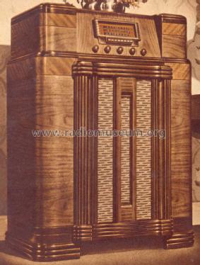 Silvertone Order= 57KM 7068 Ch= 101.681; Sears, Roebuck & Co. (ID = 1318168) Radio