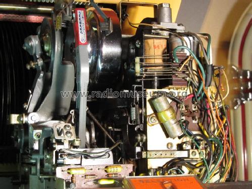 Jukebox Musikautomat Select-O-Matic KD-200; Seeburg Corp., J. P. (ID = 1111124) R-Player