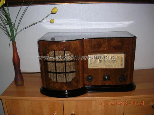 326GW; Seibt, Dr. Georg (ID = 1320937) Radio