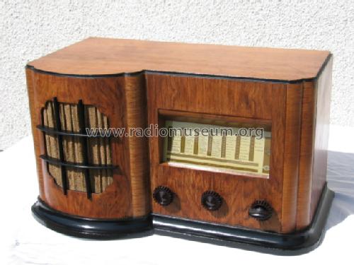 326W ; Seibt, Dr. Georg (ID = 321940) Radio