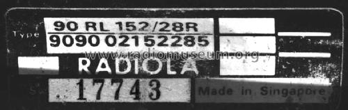 90RL152 /28; Radiola marque (ID = 1870773) Radio