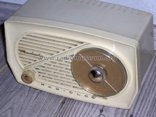 Radiolo RA127U; Radiola marque (ID = 1827865) Radio