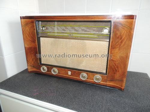 RA55A; Radiola marque (ID = 1498568) Radio